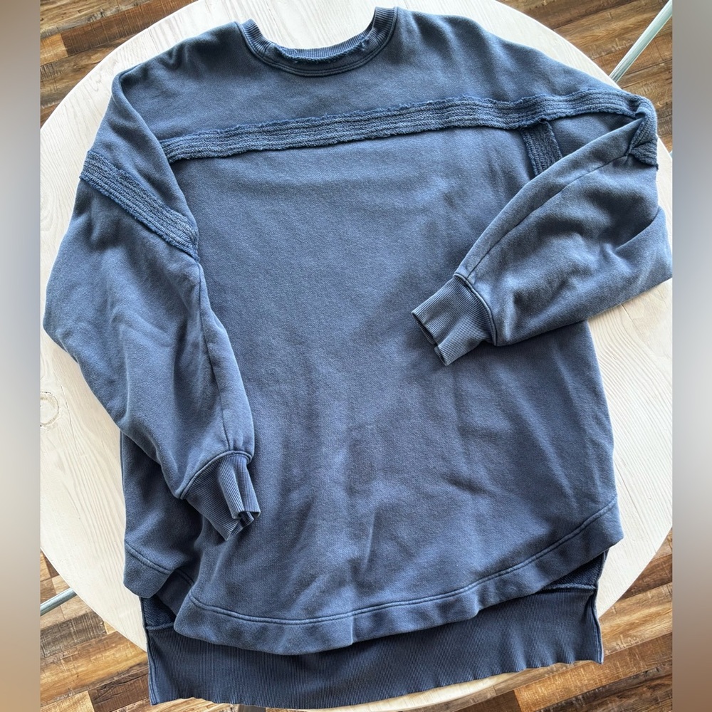 Free People Taylor Tunic Sweatshirt Navy Size Medium